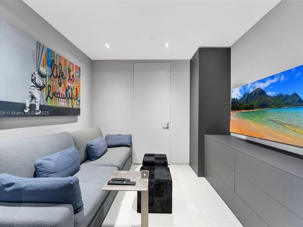 18975 Collins Ave 1002, Sunny Isles Beach FL 33160