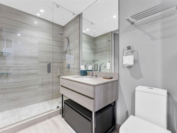 18975 Collins Ave 1002, Sunny Isles Beach FL 33160