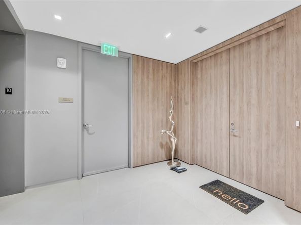 18975 Collins Ave 1002, Sunny Isles Beach FL 33160