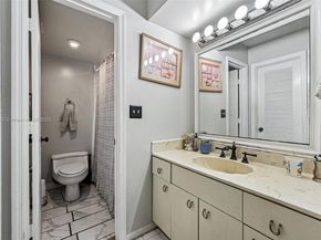8103 NW 27th St 1, Coral Springs FL 33065