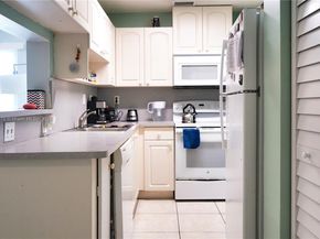 3201 W Flagler St 209, Miami FL 33135