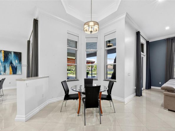 13003 SW 41st St, Davie FL 33330