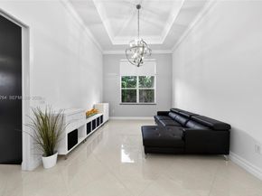 13003 SW 41st St, Davie FL 33330