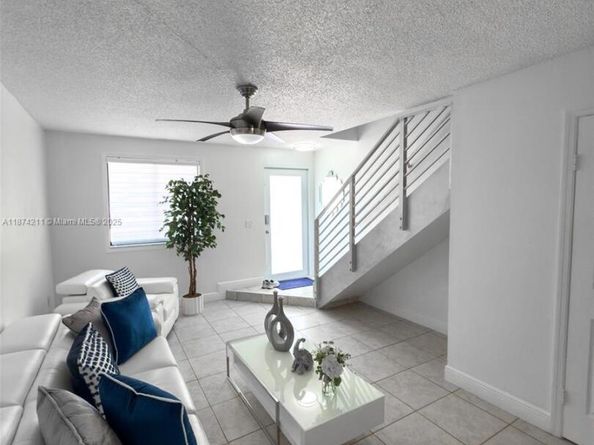 1805 SW 107th Ave 2610, Miami FL 33165