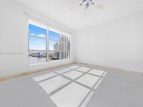 3600 Mystic Pointe Dr PH6, Aventura FL 33180