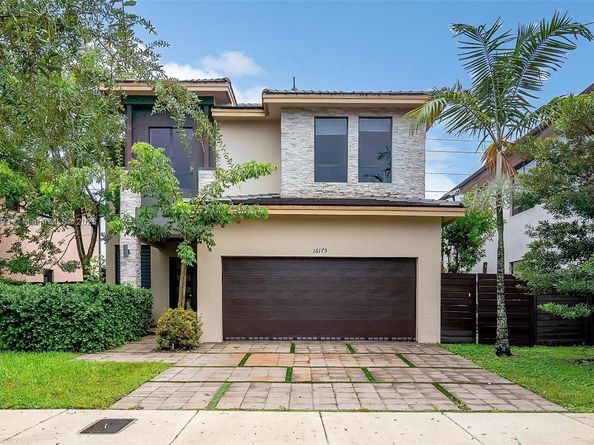 16175 SW 136th Ter, Miami FL 33196
