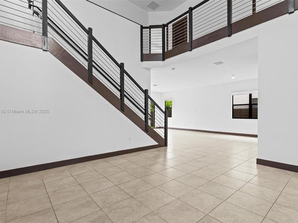 16175 SW 136th Ter, Miami FL 33196