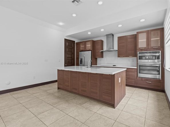 16175 SW 136th Ter, Miami FL 33196