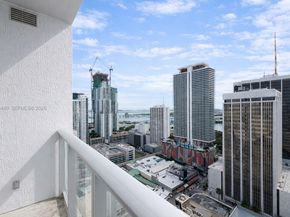 151 SE 1st St 3001, Miami FL 33131