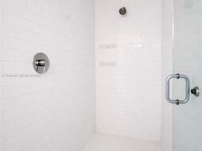 151 SE 1st St 3001, Miami FL 33131