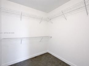 151 SE 1st St 3001, Miami FL 33131