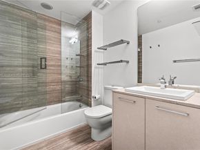 1010 Brickell Ave 4206, Miami FL 33131