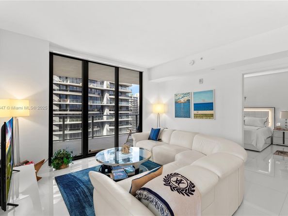 1010 Brickell Ave 4206, Miami FL 33131