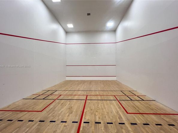 1010 Brickell Ave 4206, Miami FL 33131