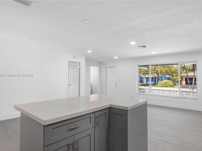 1750 NE 52nd St, Fort Lauderdale FL 33334