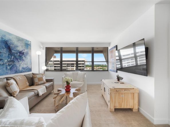 3 Grove Isle Dr C1804, Miami FL 33133