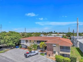 2101 NE 68th St Unit 202, Fort Lauderdale FL 33308