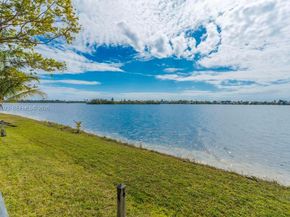 18122 NW 15th Ct, Pembroke Pines FL 33029