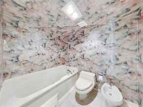 520 Brickell Key Dr A1104, Miami FL 33131