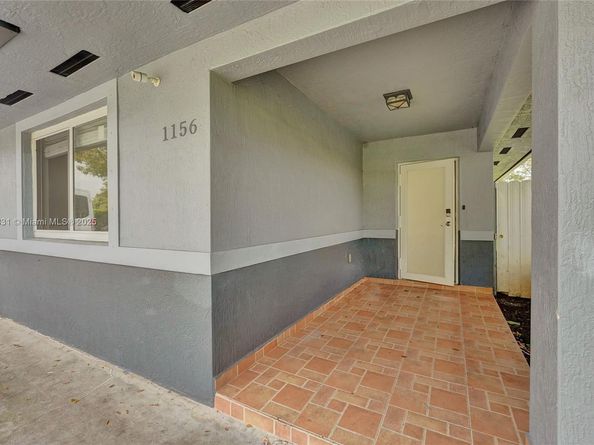 1154 NW 103rd St, Miami FL 33150