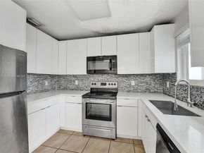 1154 NW 103rd St, Miami FL 33150