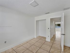 1154 NW 103rd St, Miami FL 33150