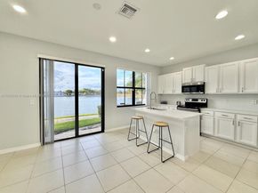 1047 NW 33rd Mnr, Pompano Beach FL 33064