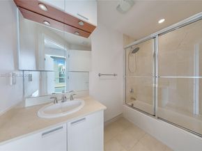 3131 NE 188th St 1808, Aventura FL 33180