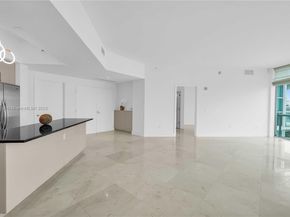 3131 NE 188th St 21005, Aventura FL 33180