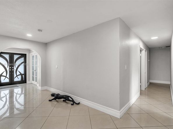 13320 SW 1st St, Miami FL 33184