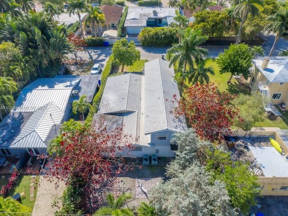 951 Buchanan St, Hollywood FL 33019