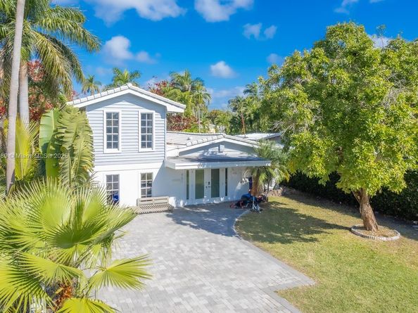 951 Buchanan St, Hollywood FL 33019