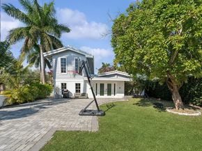 951 Buchanan St, Hollywood FL 33019