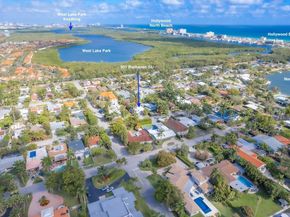 951 Buchanan St, Hollywood FL 33019
