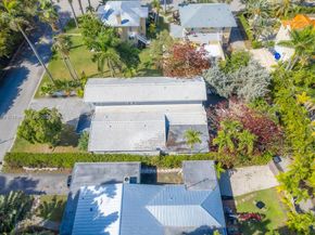 951 Buchanan St, Hollywood FL 33019