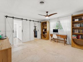951 Buchanan St, Hollywood FL 33019