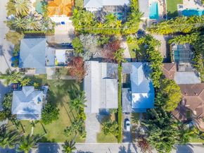 951 Buchanan St, Hollywood FL 33019