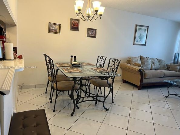 215 SE 3rd Ave 403A, Hallandale Beach FL 33009