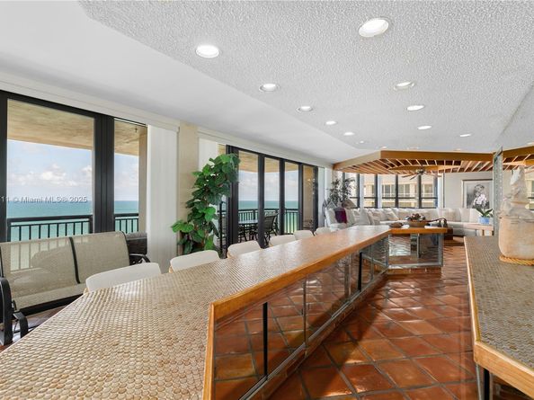 10175 Collins Ave Doubl1401/1402(4706 sqft), Bal Harbour FL 33154