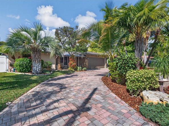 291 SE 5th Ter, Pompano Beach FL 33060