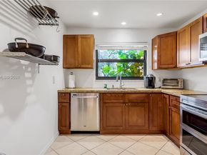 1541 NW 92nd Ave 186, Pembroke Pines FL 33024