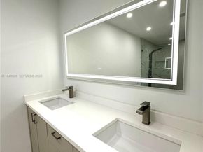 13911 SW 100th Ln, Miami FL 33186