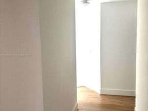 13911 SW 100th Ln, Miami FL 33186