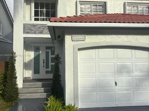 13911 SW 100th Ln, Miami FL 33186