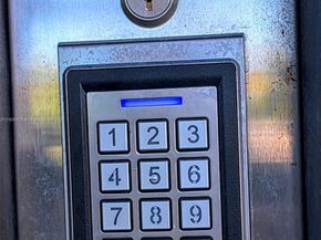 1350 NW 8th Ct A16, Miami FL 33136