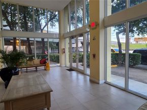 1350 NW 8th Ct A16, Miami FL 33136