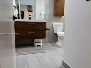 1350 NW 8th Ct A16, Miami FL 33136