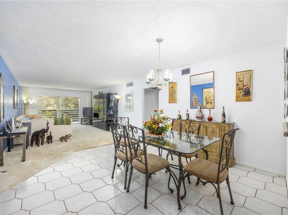 2504 Antigua Ter O3, Coconut Creek FL 33066