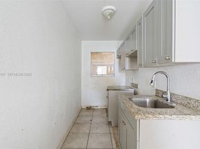 1337 NW 77th St, Miami FL 33147