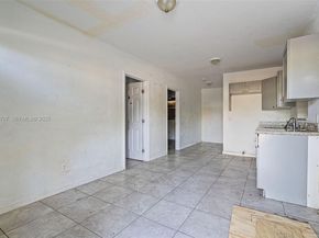 1337 NW 77th St, Miami FL 33147